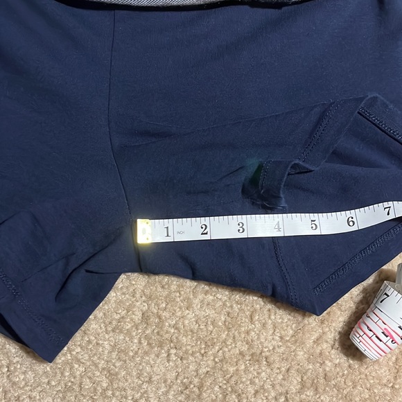 Adorable stretch denim skort with faux laces, size small, New without tags - Picture 5 of 7